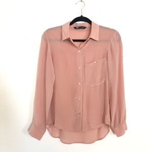 5 for $25 ⭐️ Zara Blush Button Down Blouse
